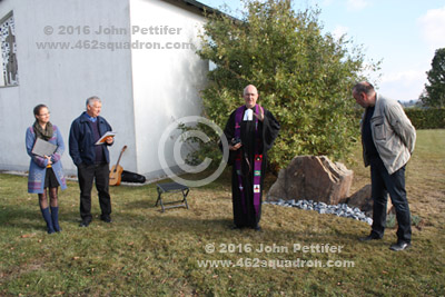Bredenscheid Cemetery, 9 October 2016, Elke Weiss, Rev Syd Andrew, Pastor Funda, and Bredenscheid Mayor at the Dedication of Memorial Plaques for Crew of Halifax MZ400 Z5-J, 462 Squadron.